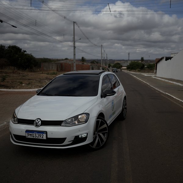 GOLF TSI 2017 MAIS 2 POP 110 